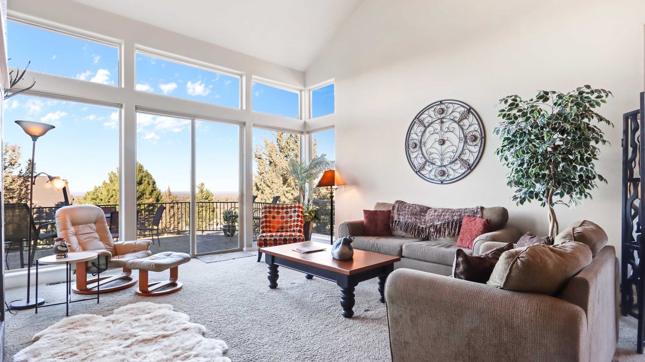 Photo of Livingroom in Redmond