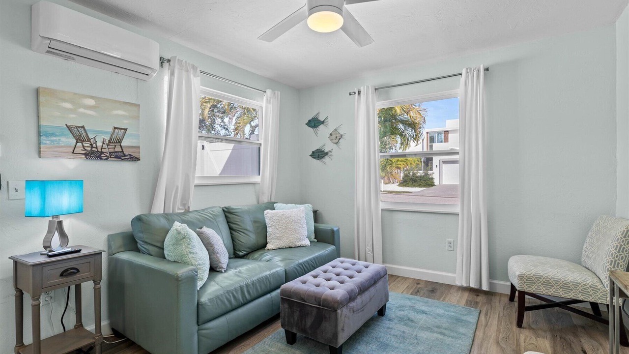 Photo of Livingroom in Arlington Park