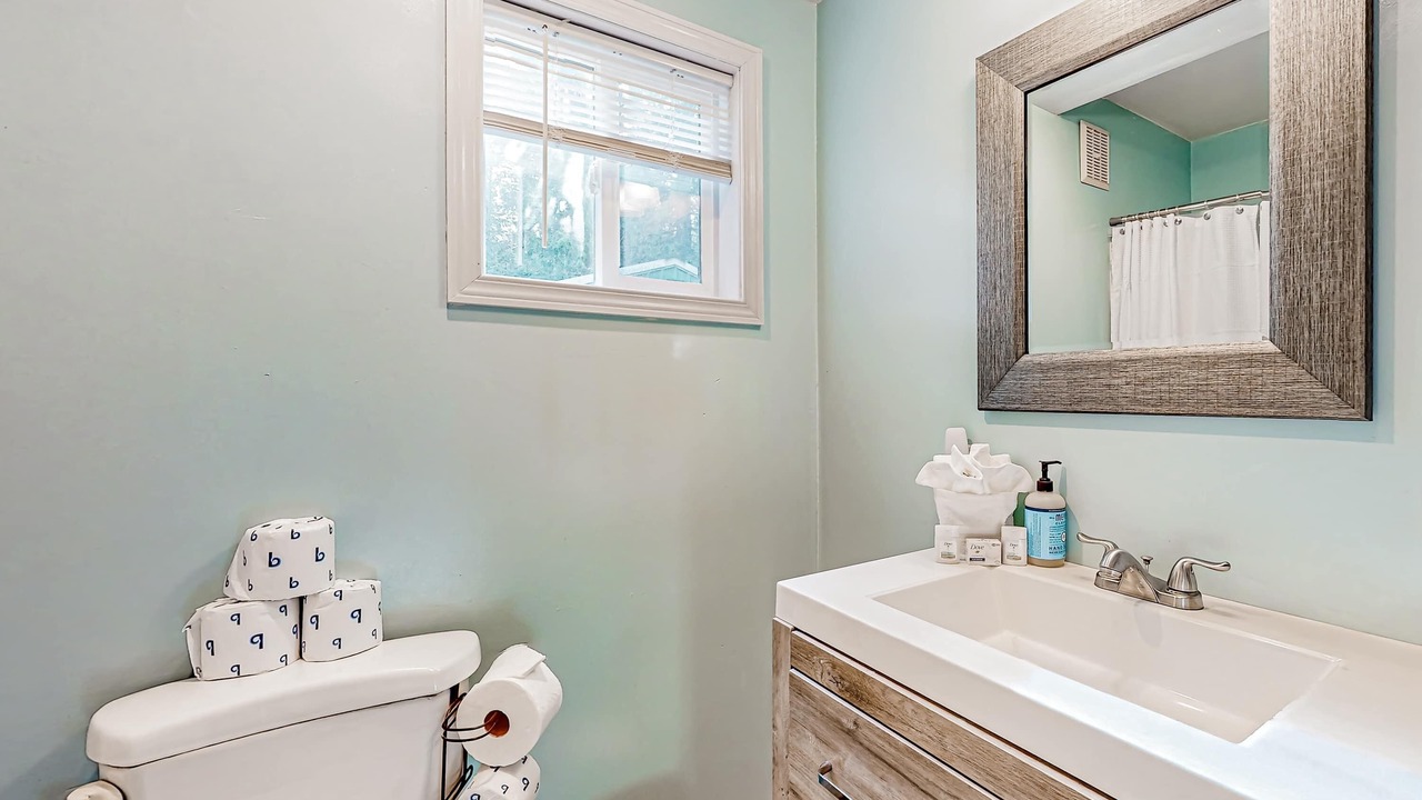 Photo of Bathroom in Marmot