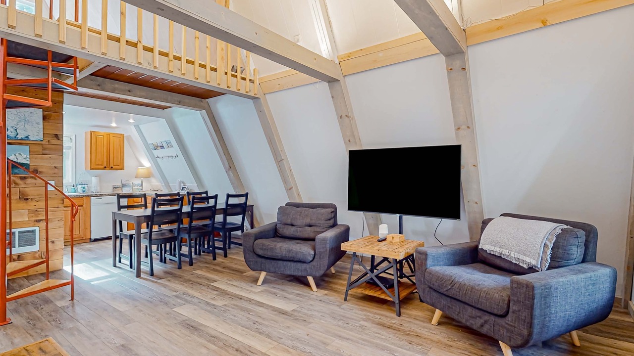 Photo of Livingroom in Marmot