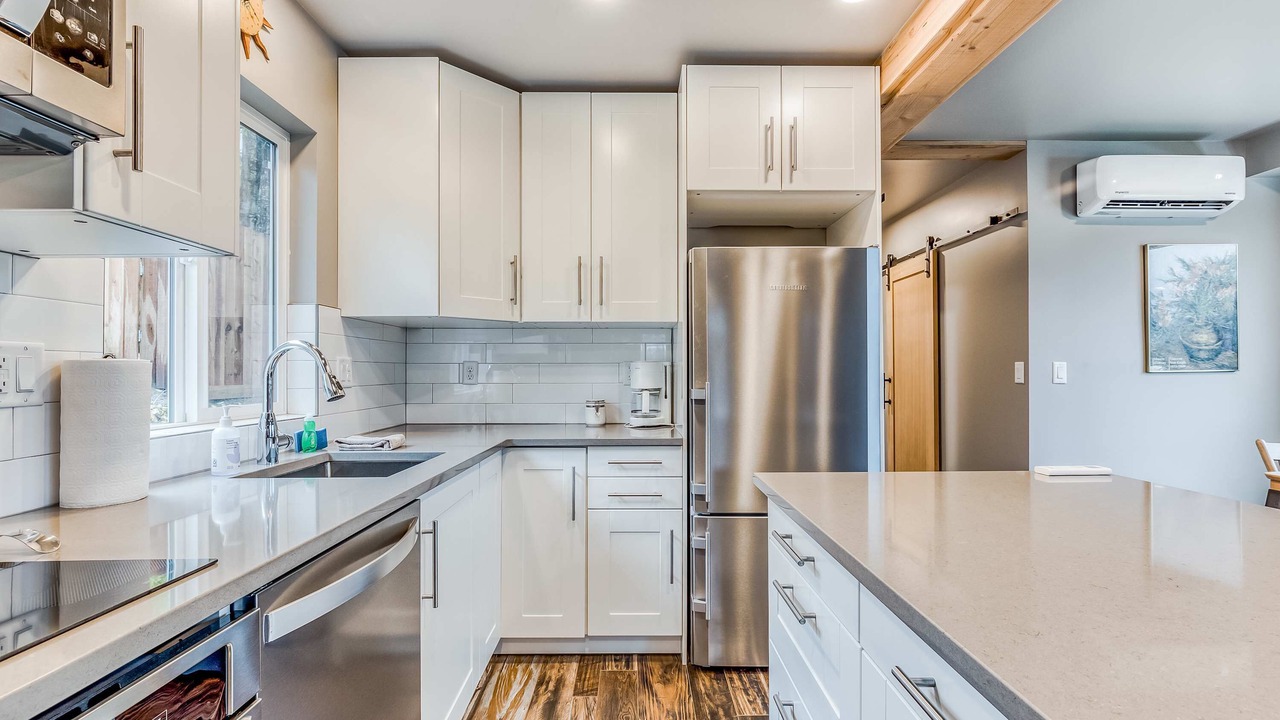 Photo of Kitchen in Cascade Locks