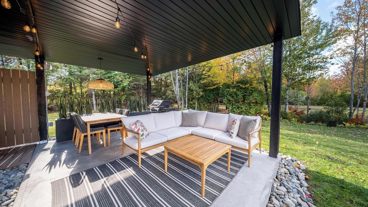 Photo of Outdoor in Lambton