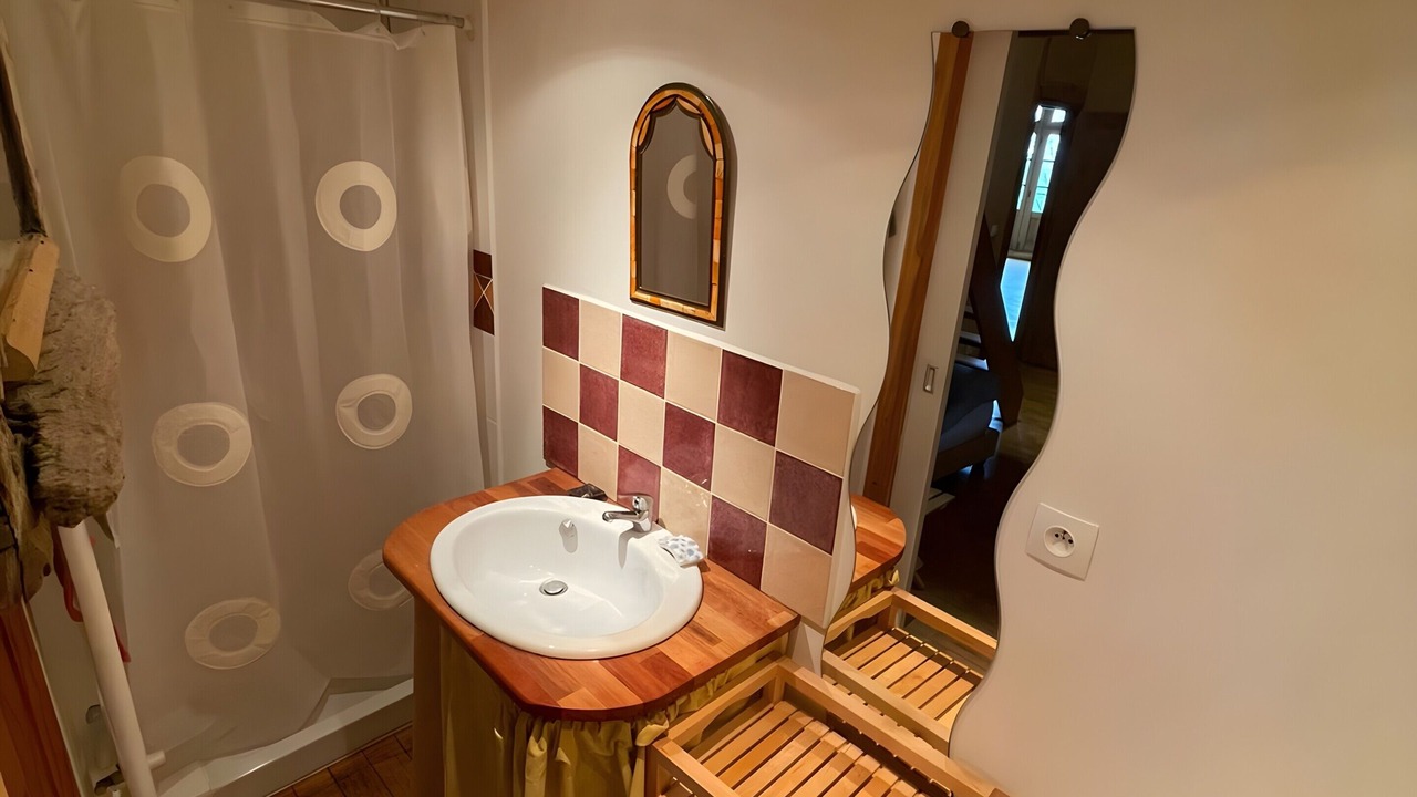Photo of Bathroom in Andouque