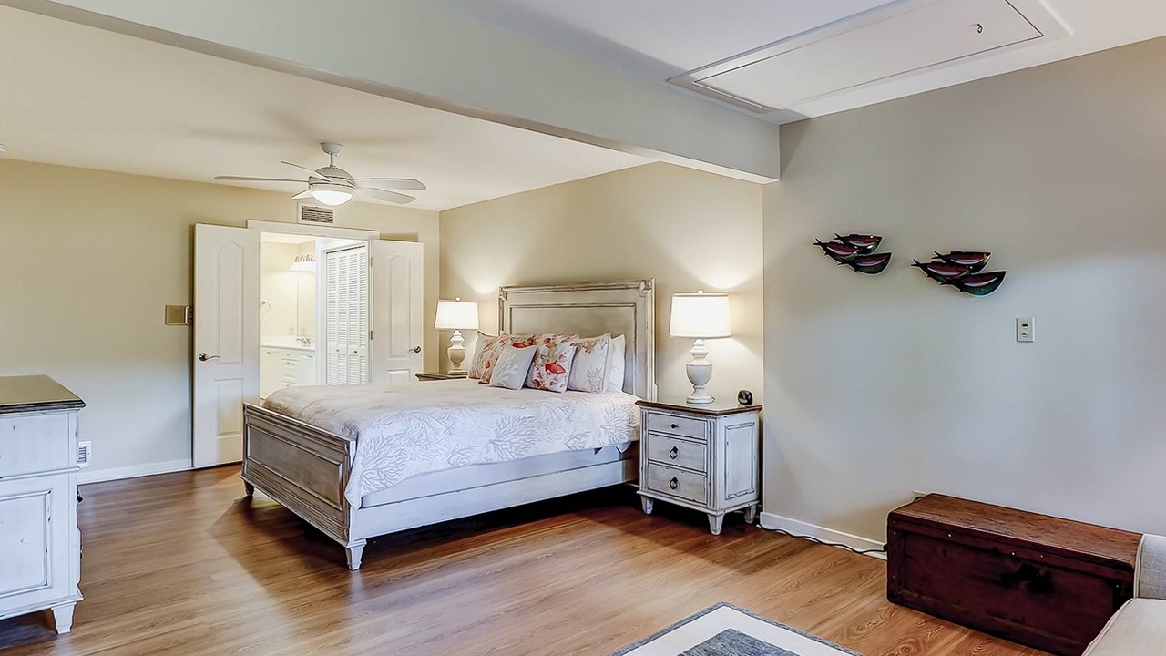 Photo of Bedroom in Beach Lagoon