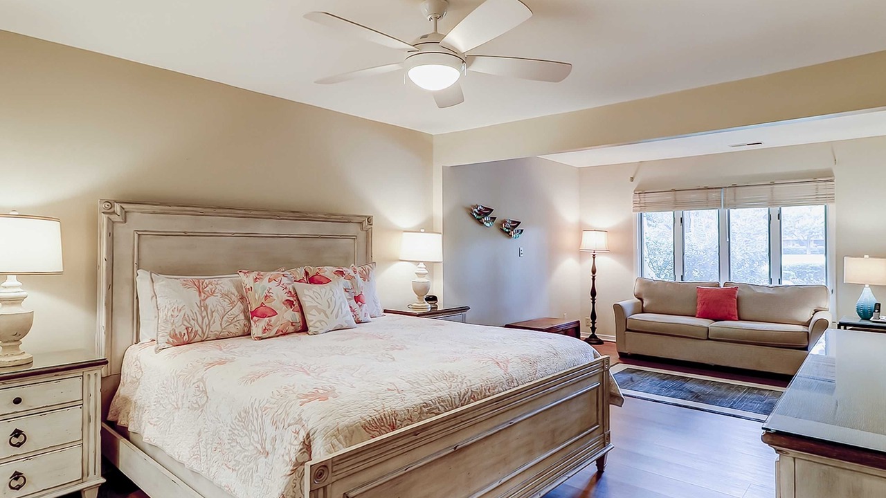 Photo of Bedroom in Beach Lagoon