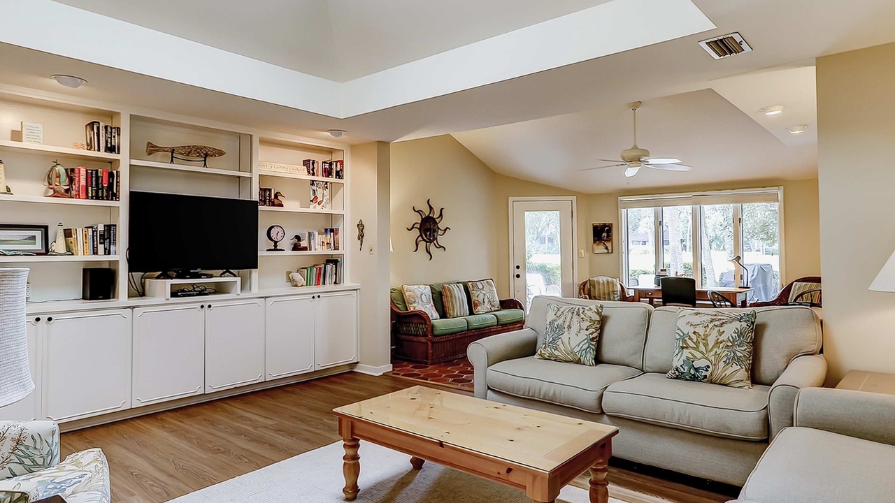 Photo of Livingroom in Beach Lagoon