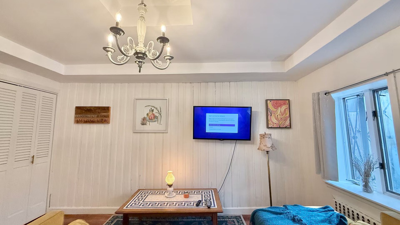 Photo of Livingroom in West New York
