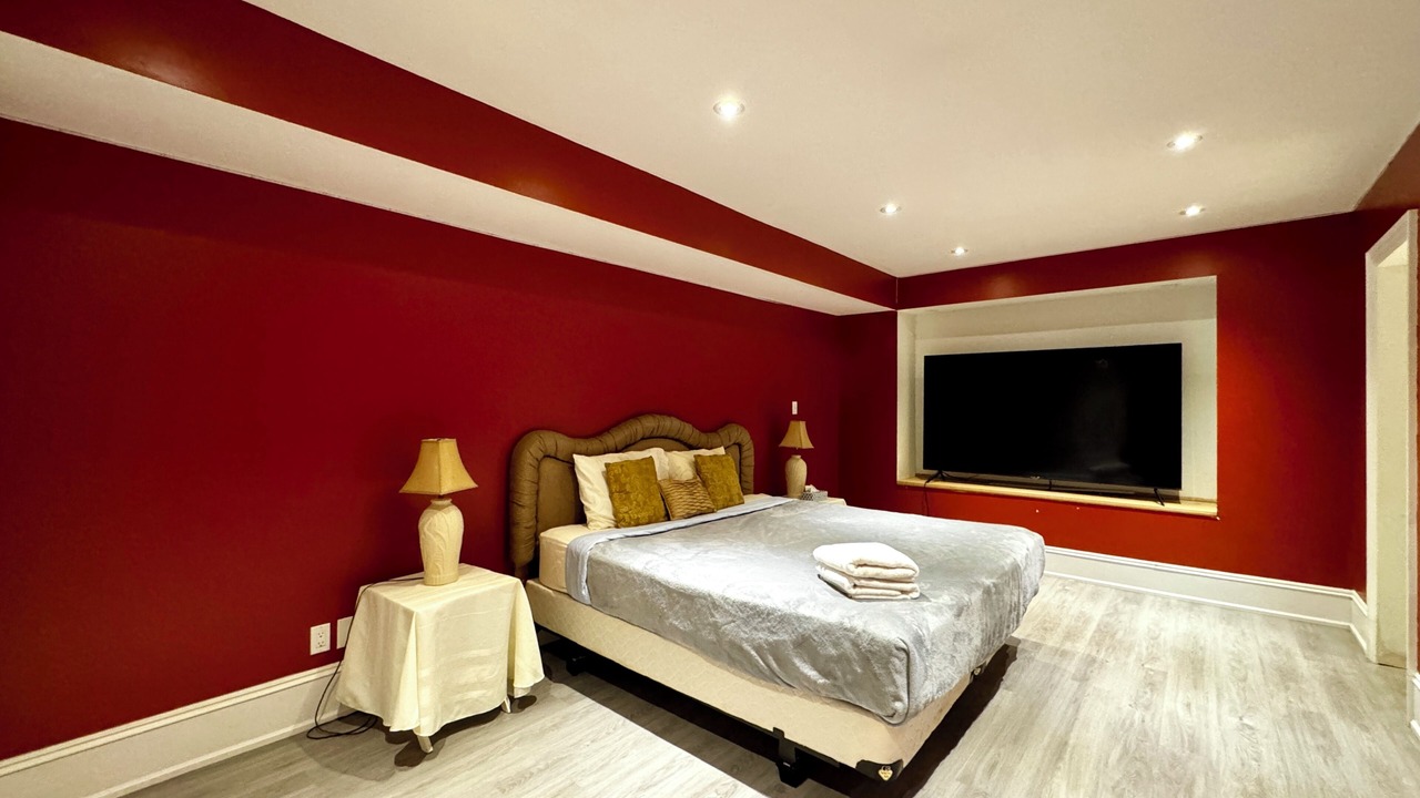 Photo of Bedroom in Innisfil