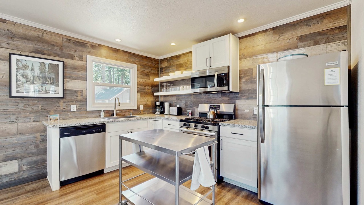 Photo of Kitchen in Lakeside Park