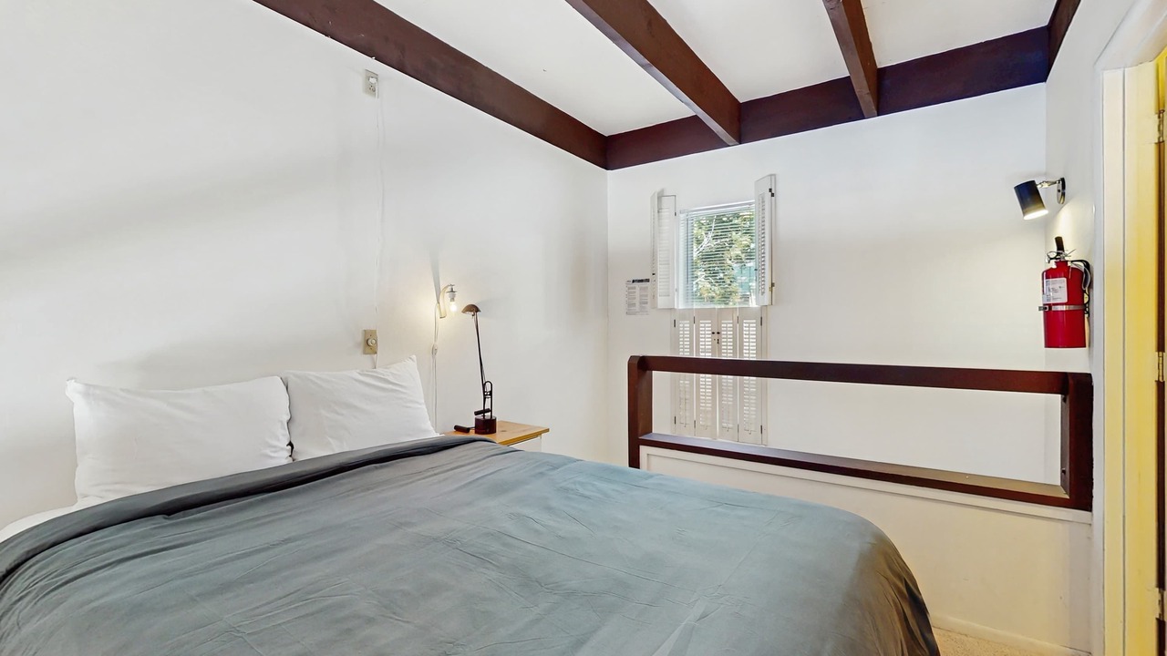 Photo of Bedroom in Dollar Point