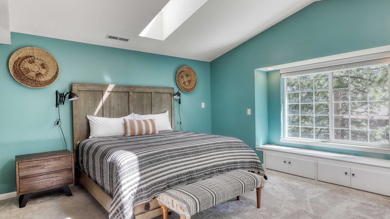 Photo of Bedroom in Round Hill Village