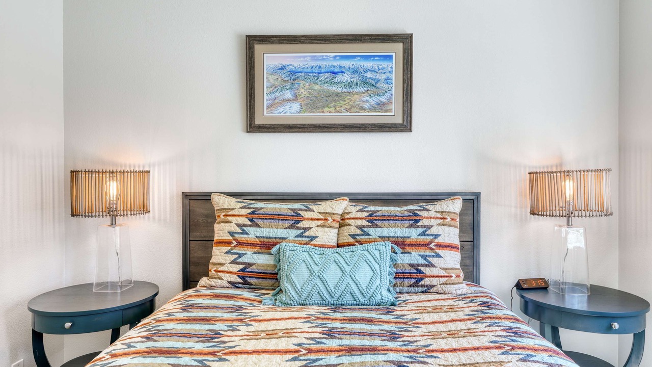 Photo of Bedroom in Round Hill Village