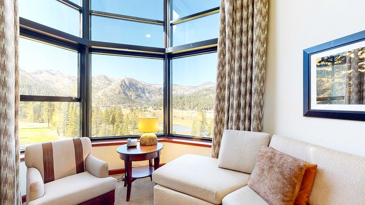 Photo of Livingroom in Olympic Valley
