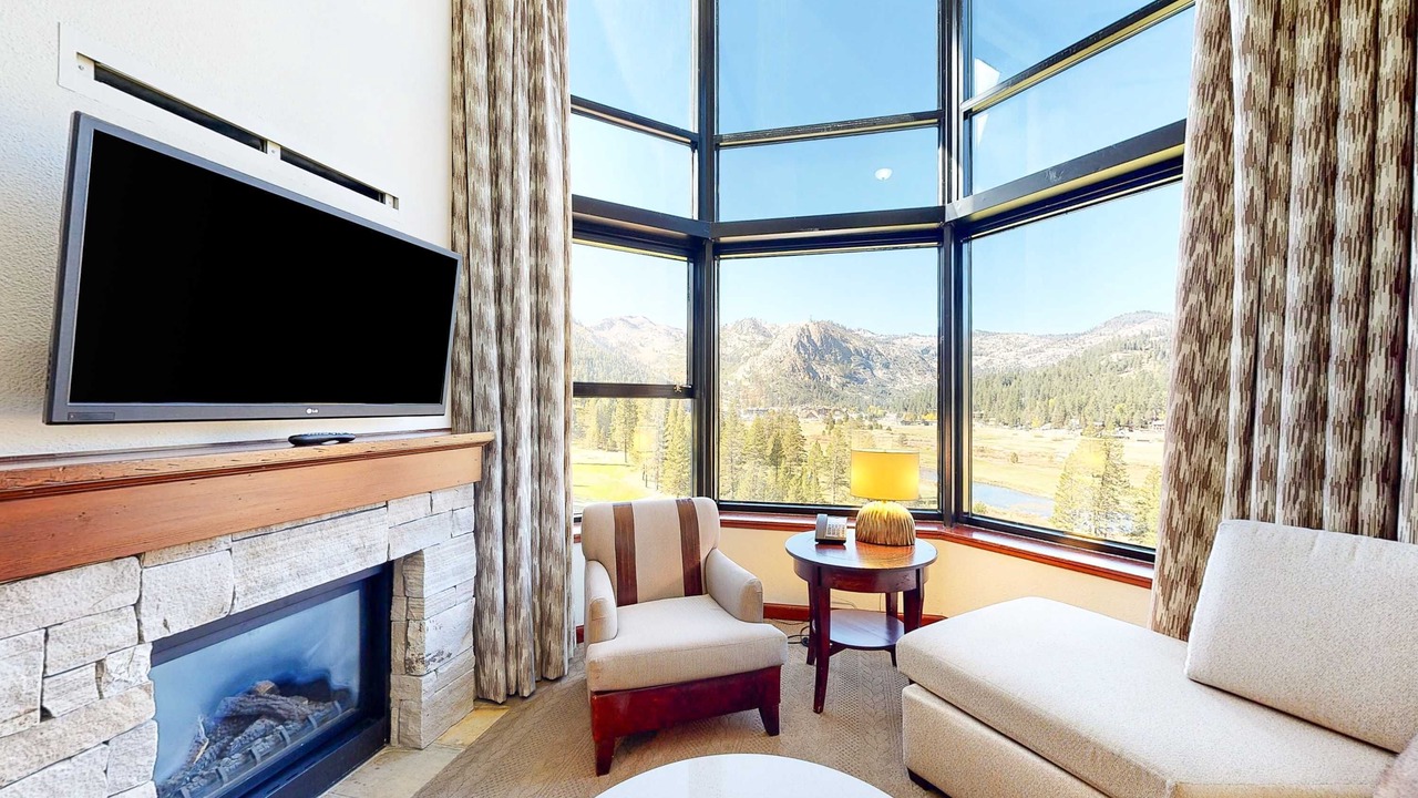 Photo of Livingroom in Olympic Valley