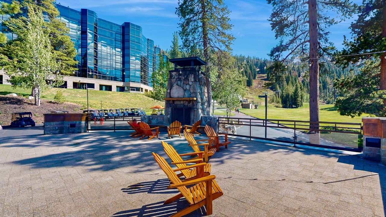 Photo of Patio Balcony in Olympic Valley