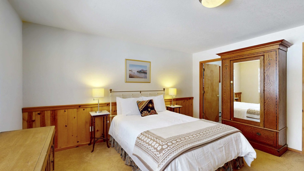 Photo of Bedroom in Ridgewood