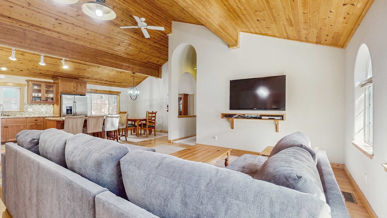 Photo of Livingroom in Truckee