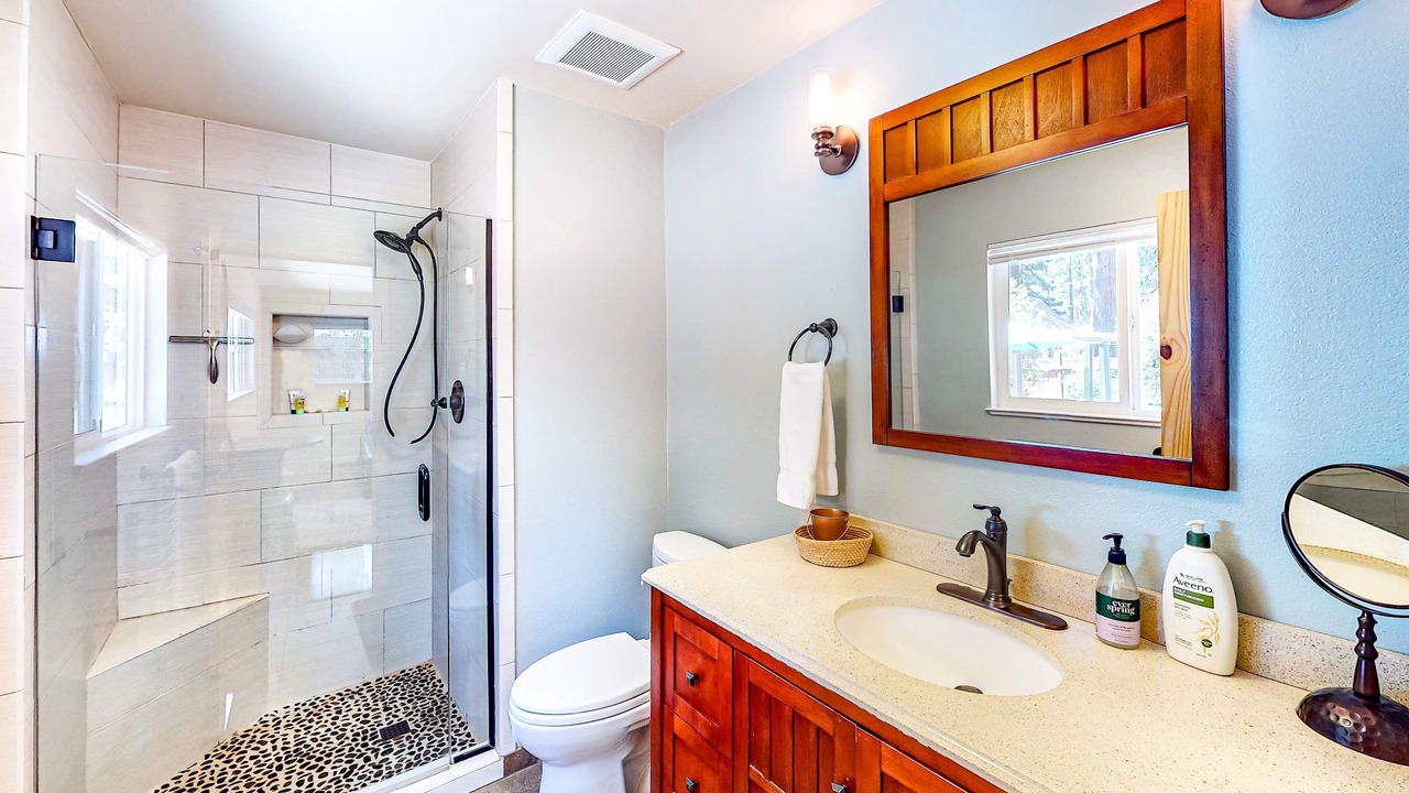 Photo of Bathroom in Kings Beach
