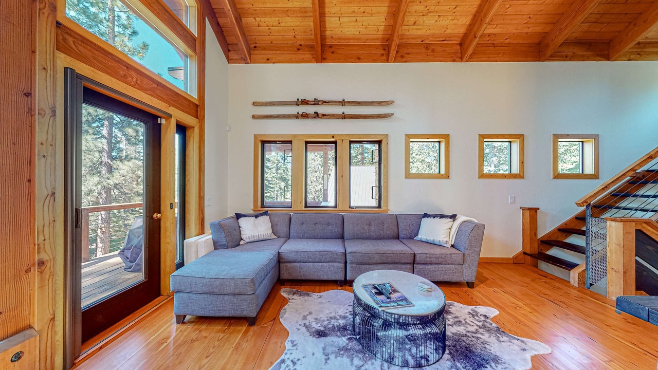 Photo of Livingroom in Kings Beach