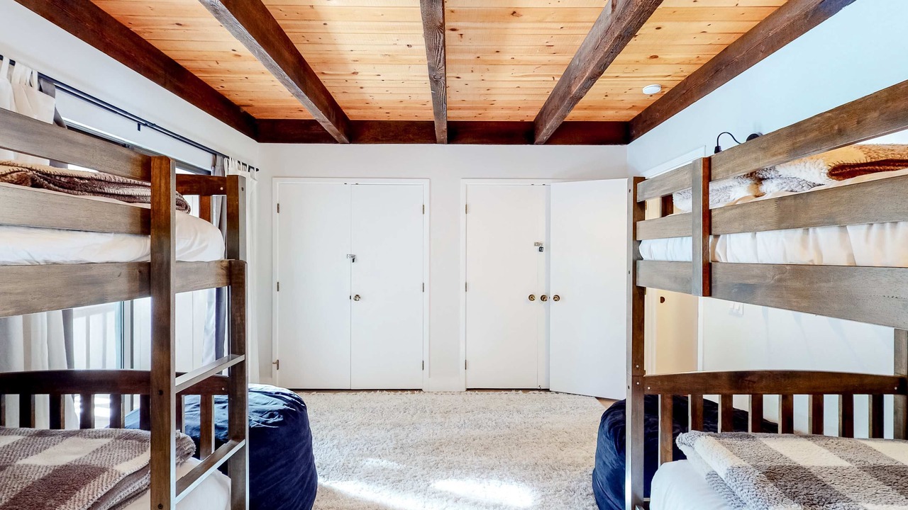Photo of Bedroom in Kings Beach