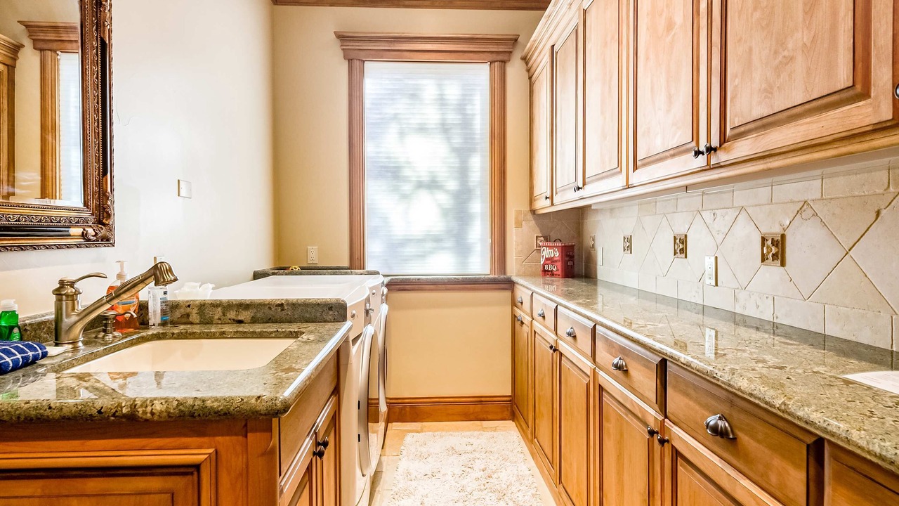 Photo of Kitchen in Round Hill Village