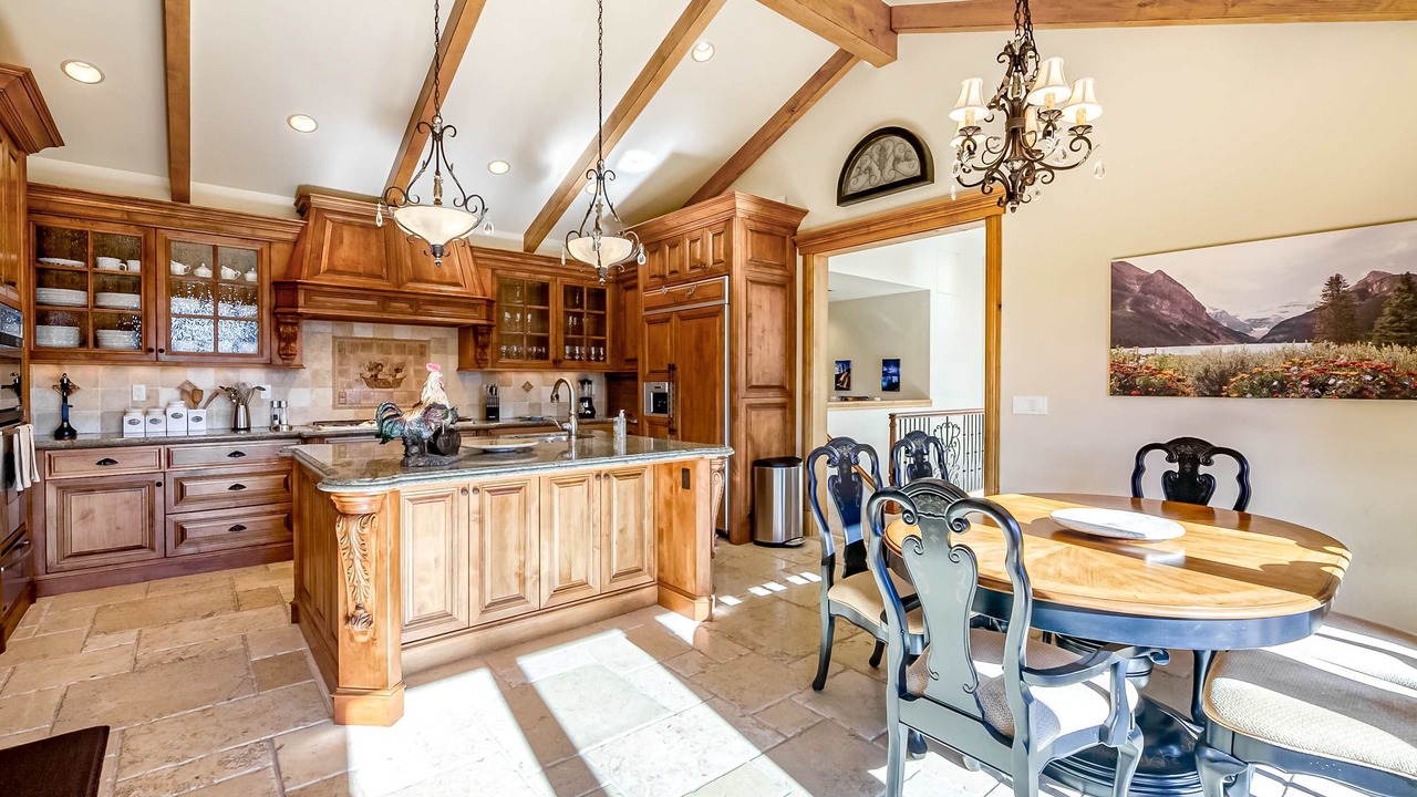 Photo of Kitchen in Round Hill Village