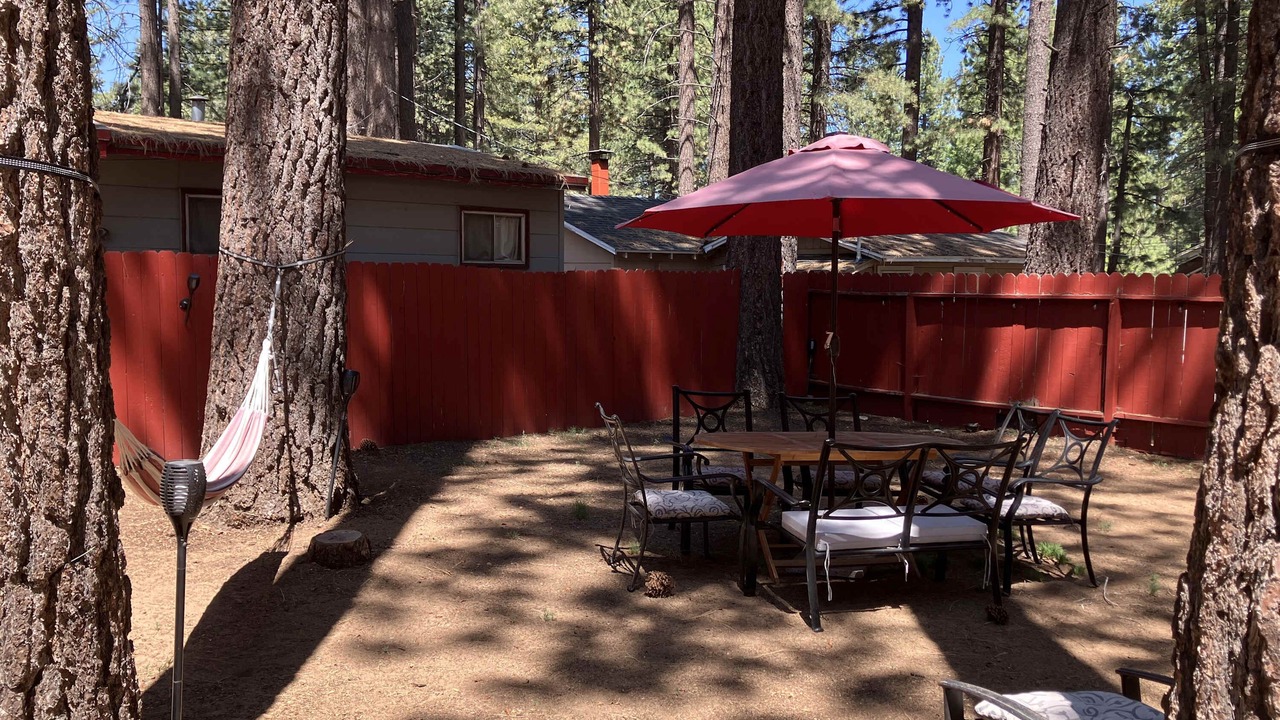 Photo of Outdoor in Black Bart