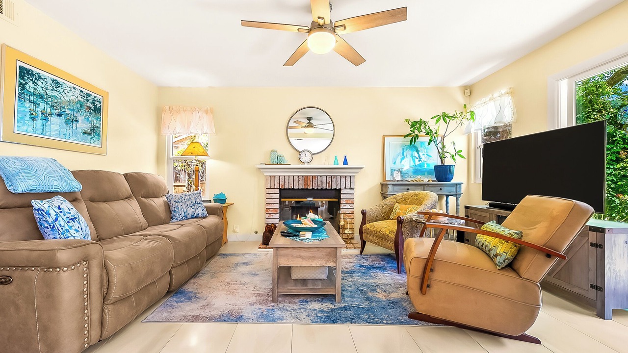 Photo of Livingroom in Guajome