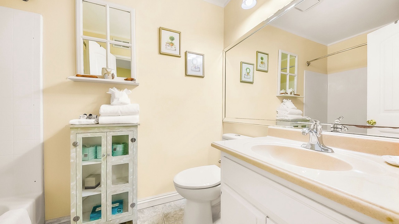 Photo of Bathroom in Guajome