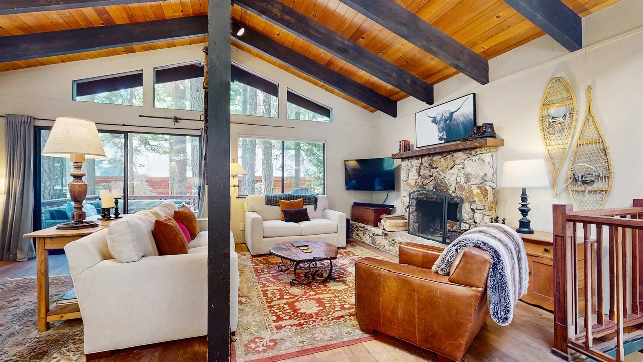 Photo of Livingroom in Homewood