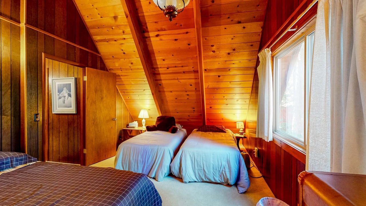 Photo of Bedroom in Comstock Acres