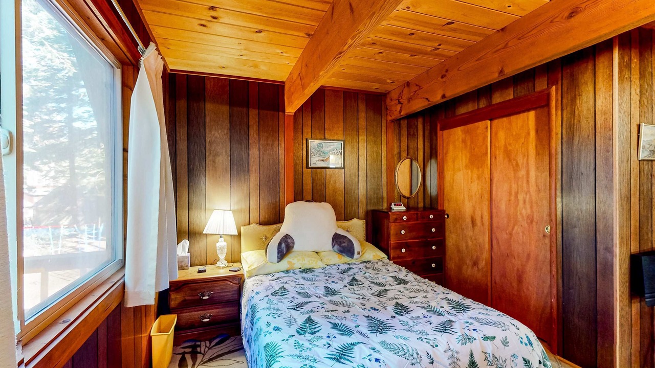Photo of Bedroom in Comstock Acres