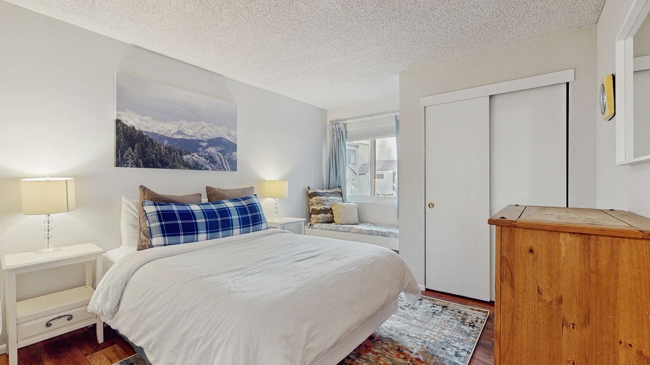 Photo of Bedroom in Carnelian Woods