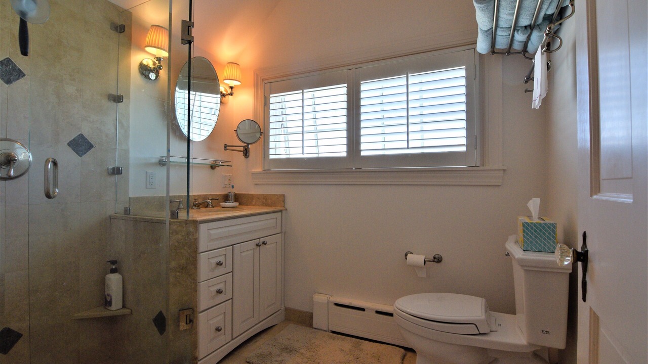 Photo of Bathroom in Easton's Point