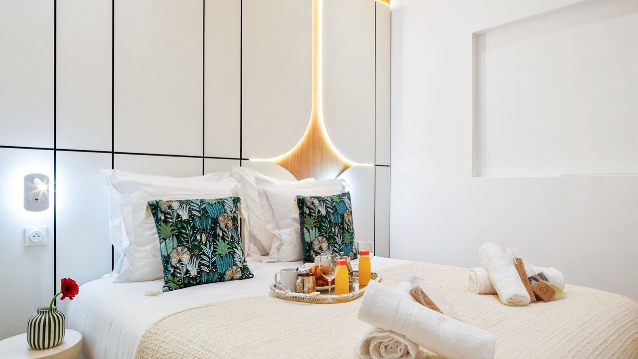 Photo of Bedroom in 15th Arrondissement