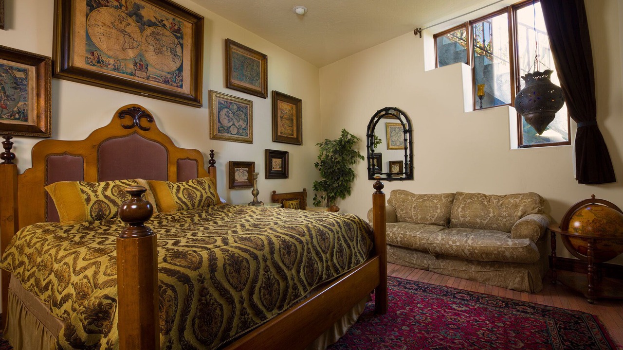Photo of Bedroom in Hollywood Hills