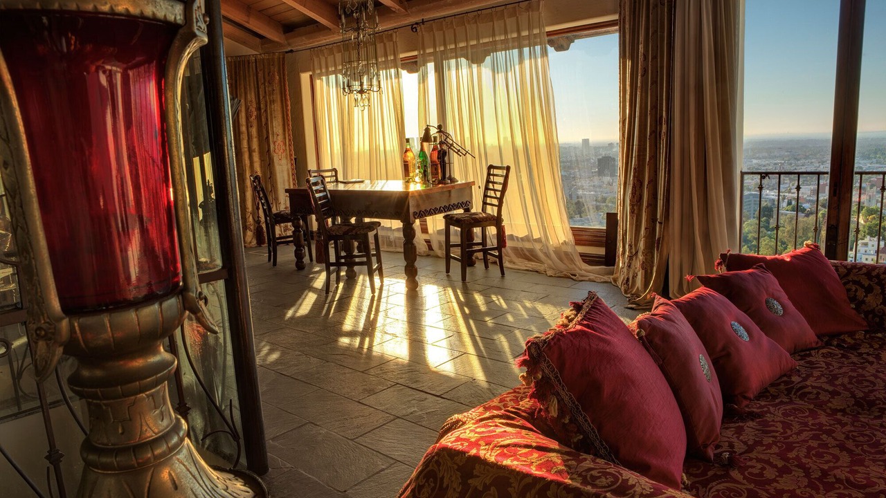 Photo of Livingroom in Hollywood Hills