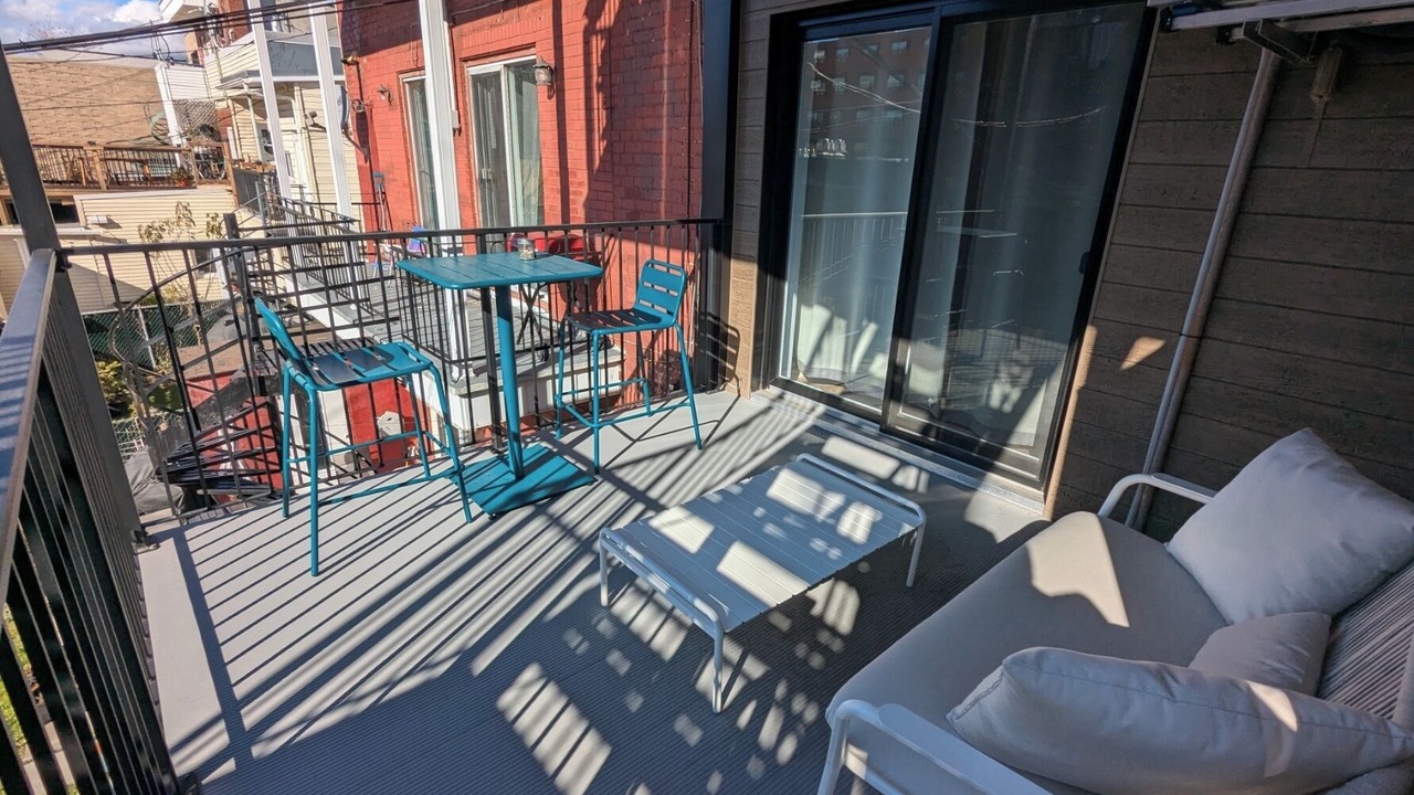Photo of Outdoor in Mile-Ex