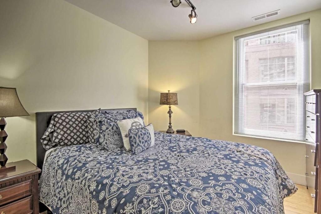 Photo of Bedroom in Downtown Baltimore