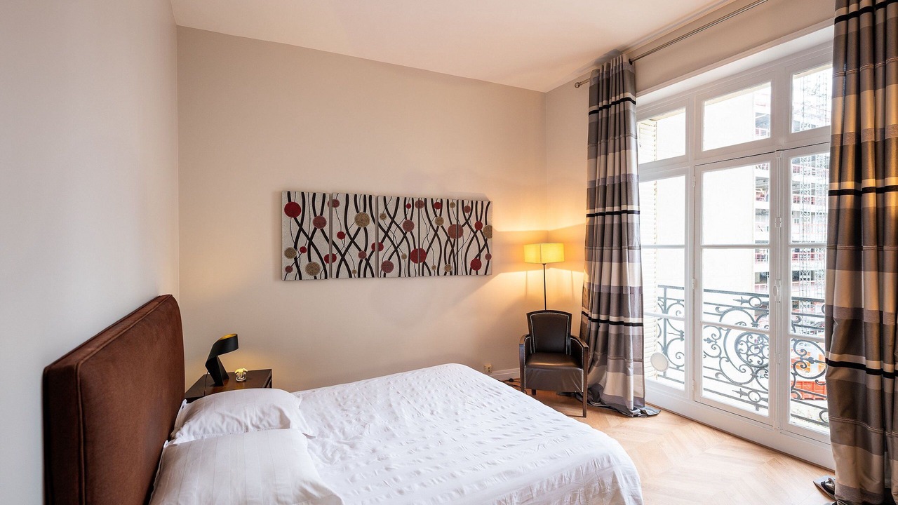 Photo of Bedroom in Faubourg-du-Roule