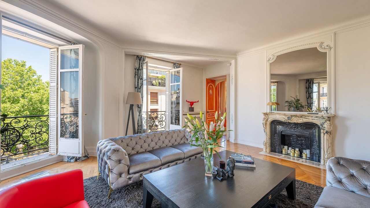 Photo of Livingroom in Faubourg-du-Roule