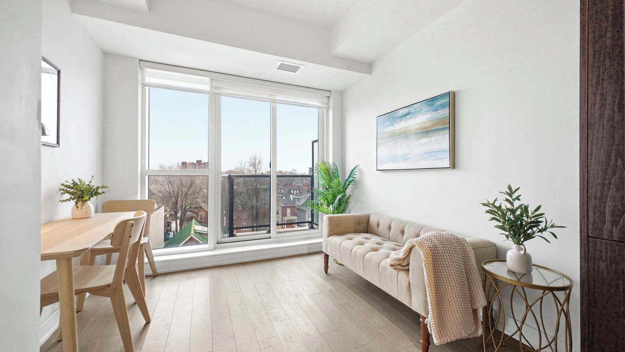 Photo of Livingroom in Sandy Hill