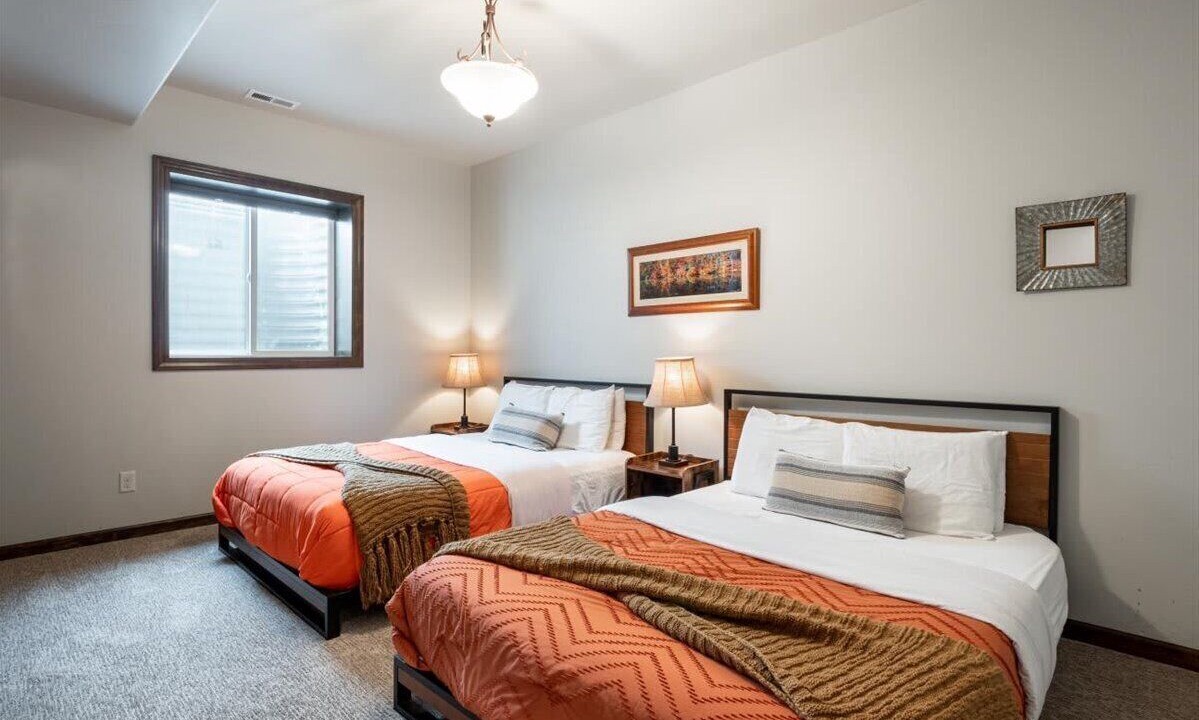 Photo of Bedroom in Leigh Creek Estates