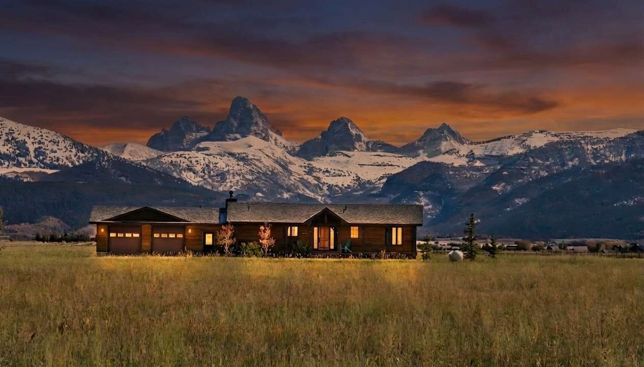 Photo of Outdoor in Leigh Creek Estates