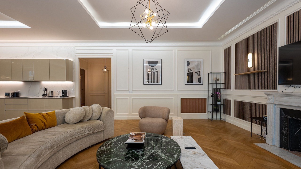 Photo of Livingroom in Champs-Elysees