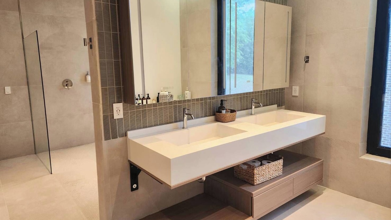 Photo of Bathroom in Martinez
