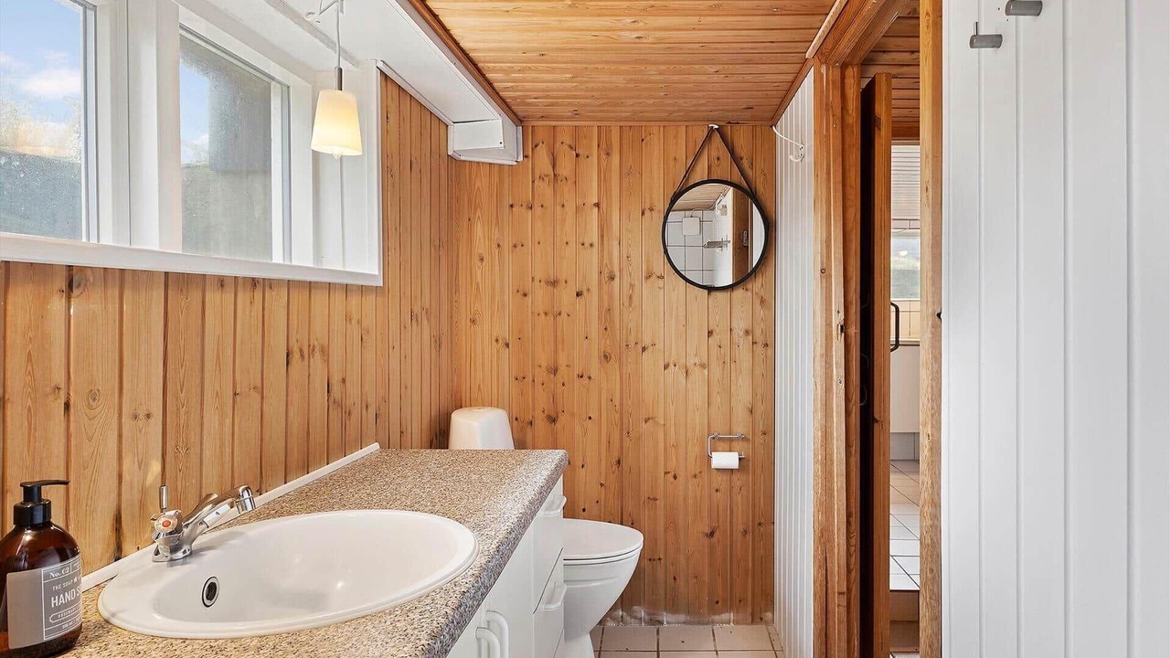 Photo of Bathroom in Thorsminde