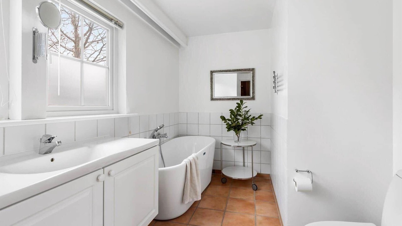 Photo of Bathroom in Holloselund