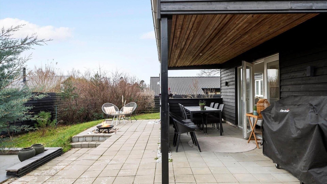 Photo of Outdoor in Beder Malling