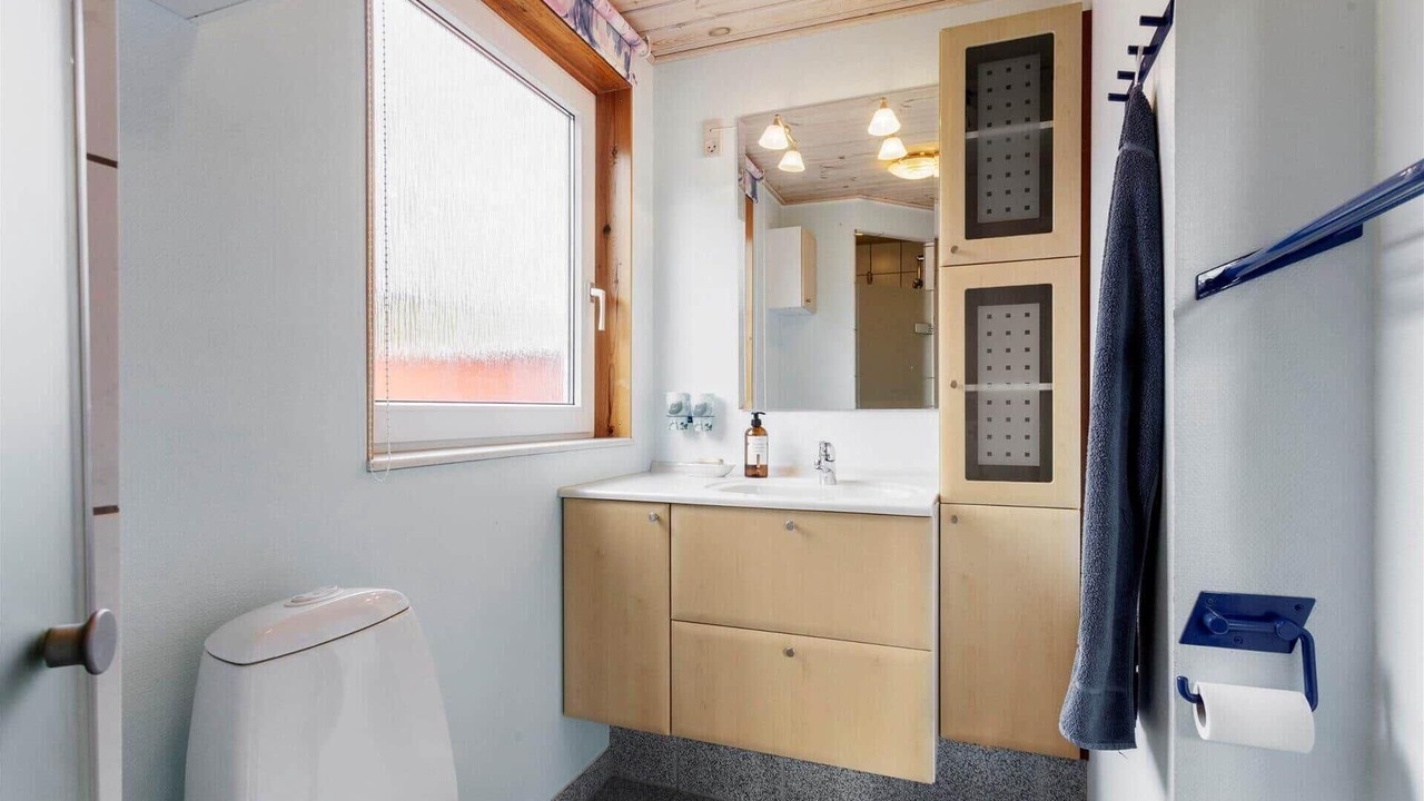 Photo of Bathroom in Strandby